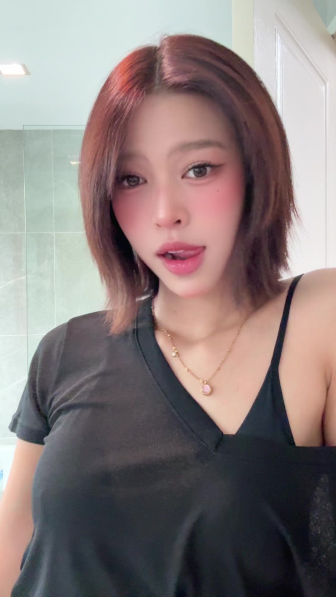 @ButreeKaljaruek(3.4M)