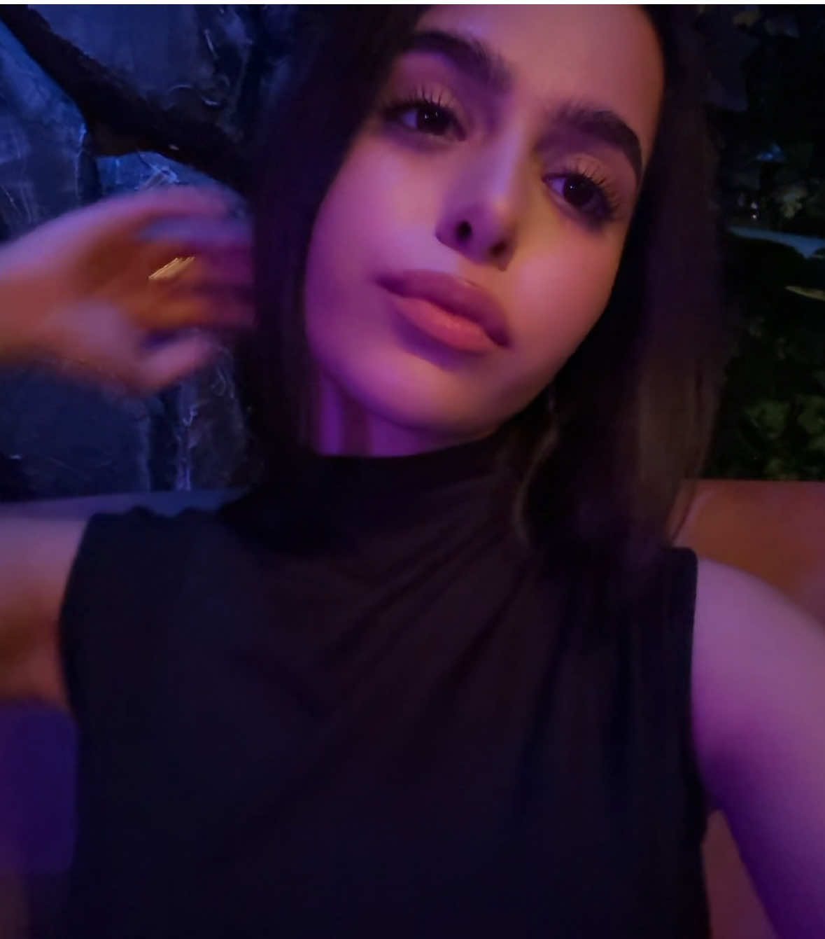 @♱