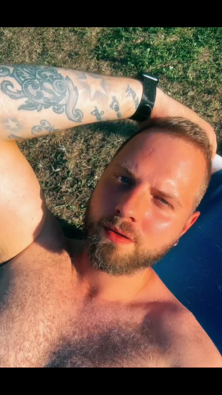 @MichaelHolcik