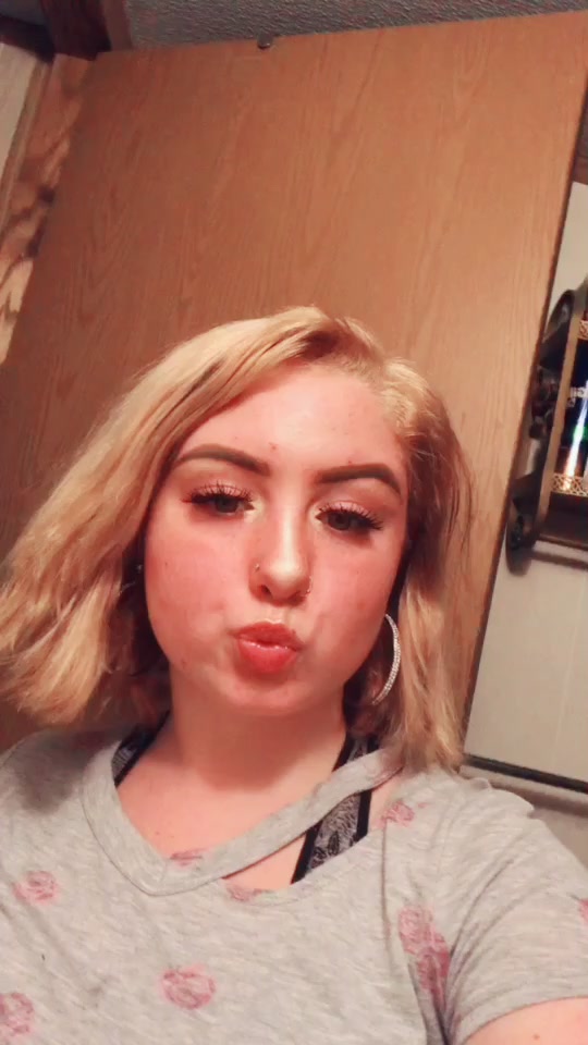 @k a i t l y n n 🤒