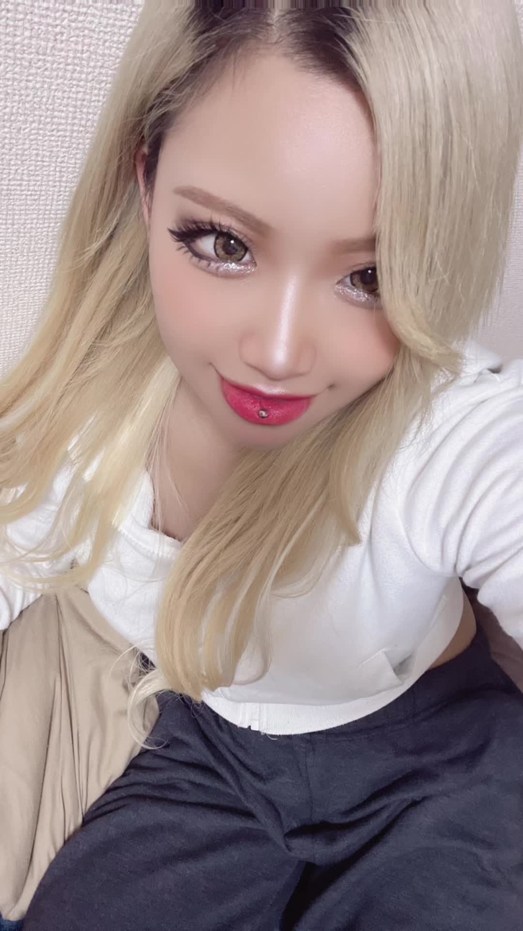 @Hii