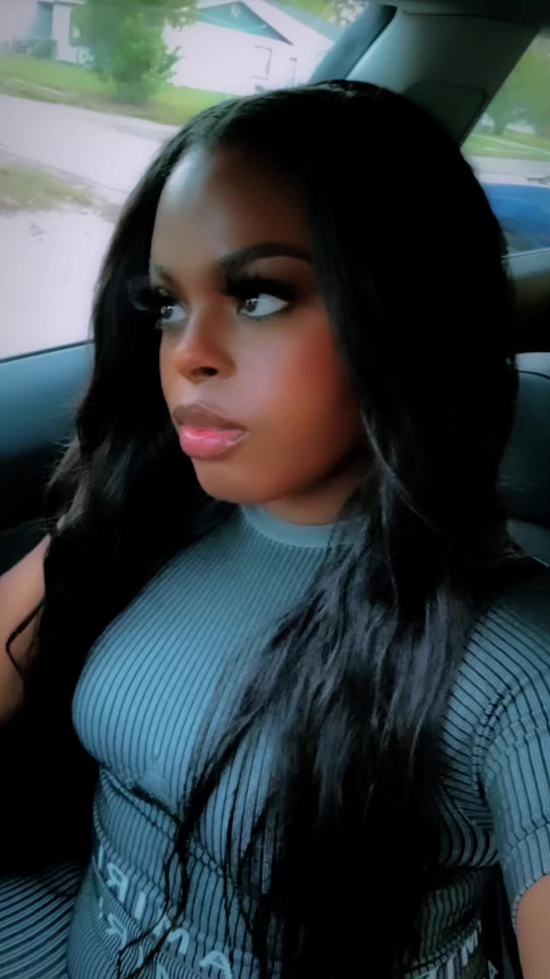 @Kyliesworldd__