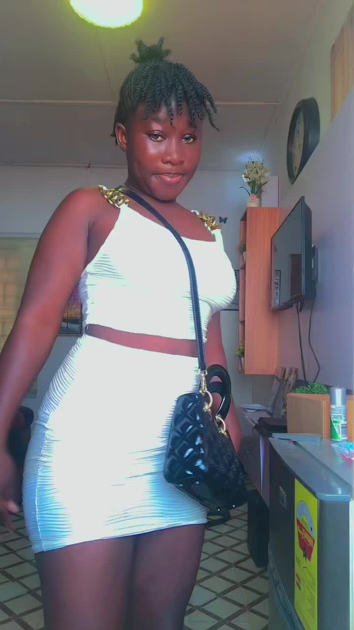 @Um ~ pretty 💞 Afya 🤭💍❤️💐