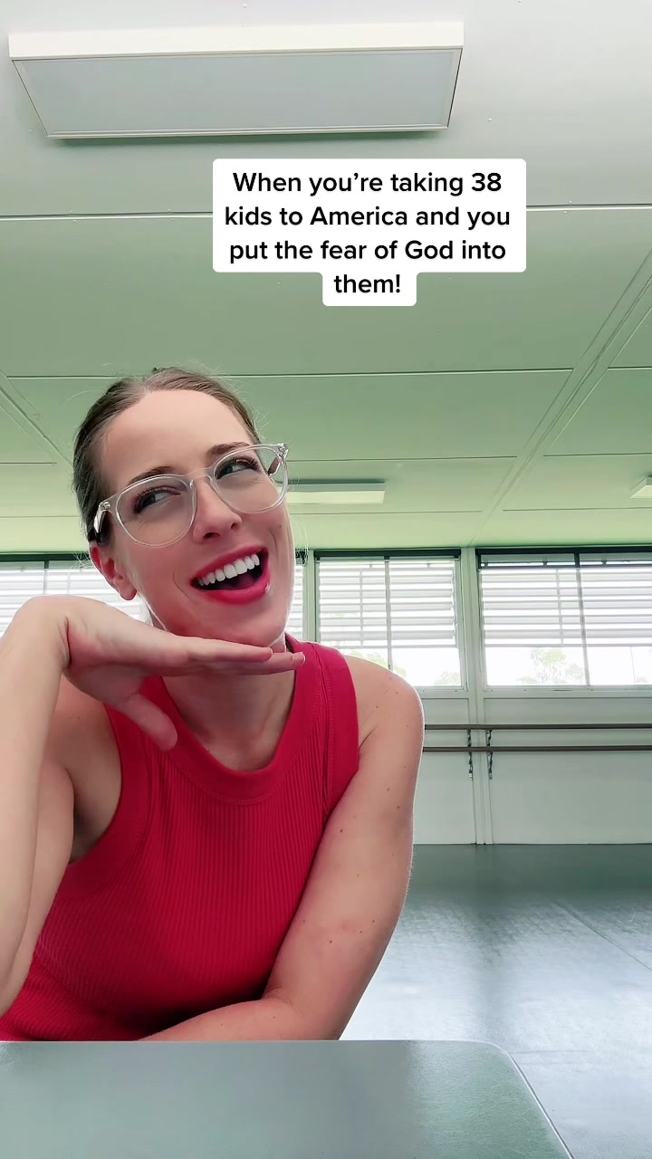 @Vanessakambrose