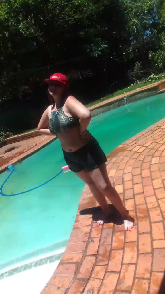 @Juliana