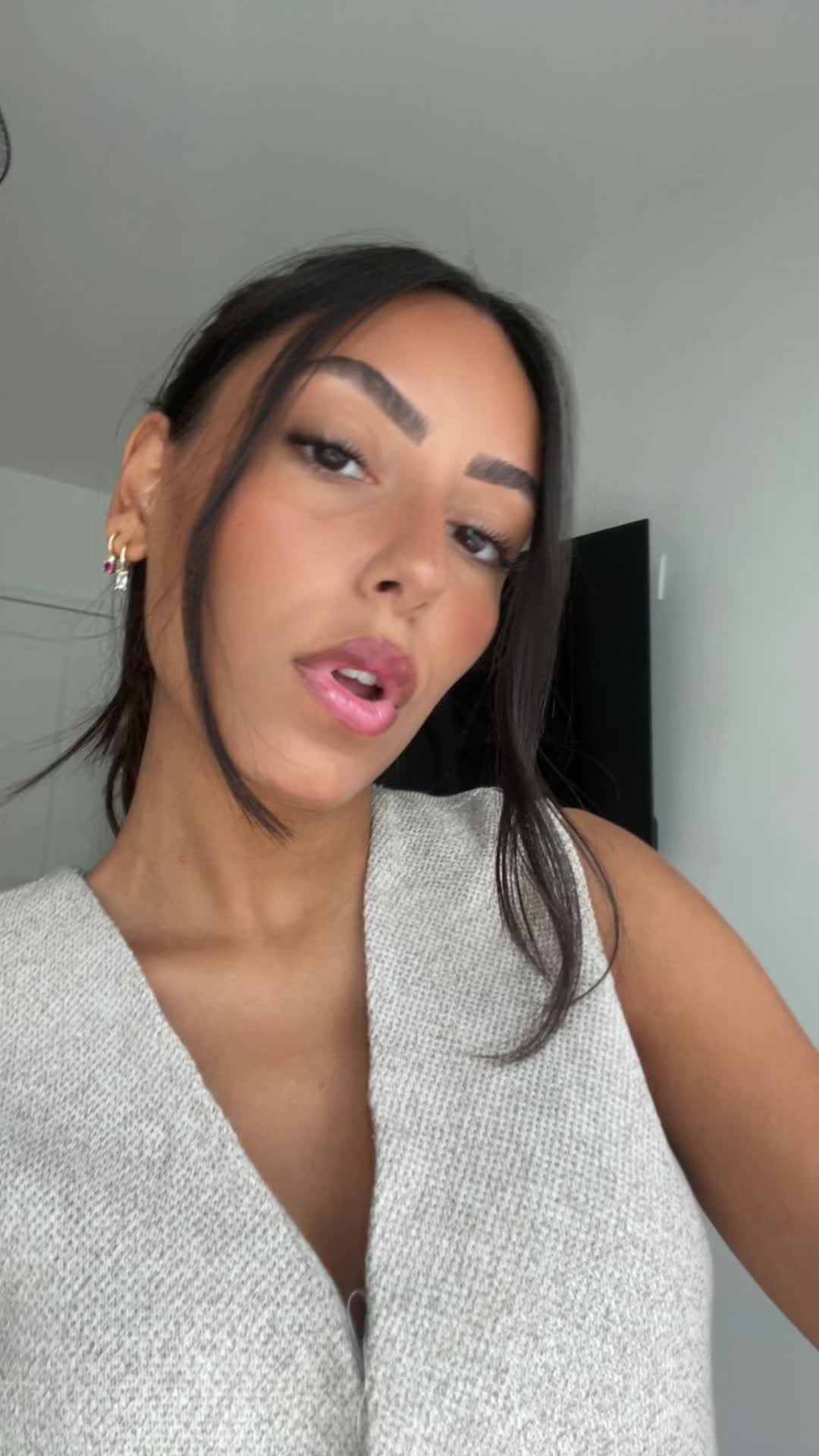 @eyns__