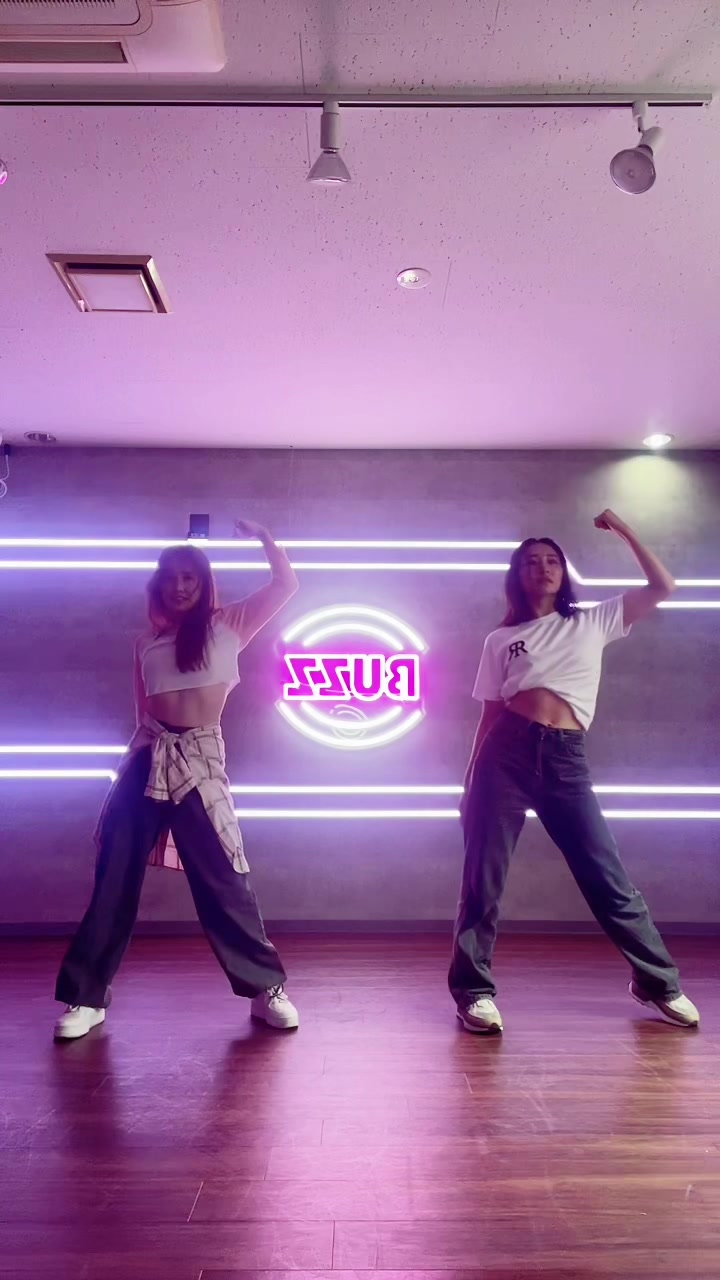 @めい