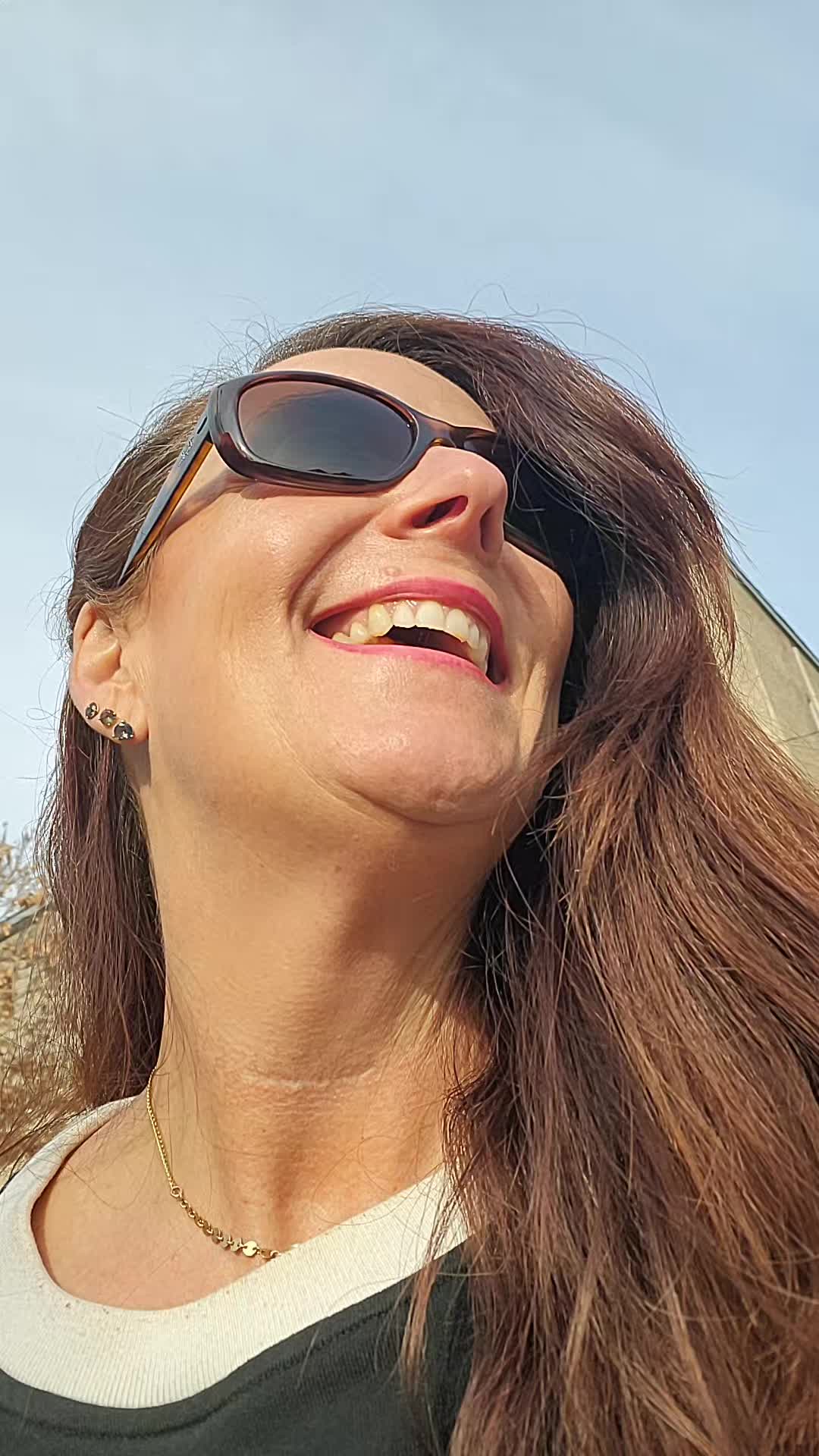 @Angela