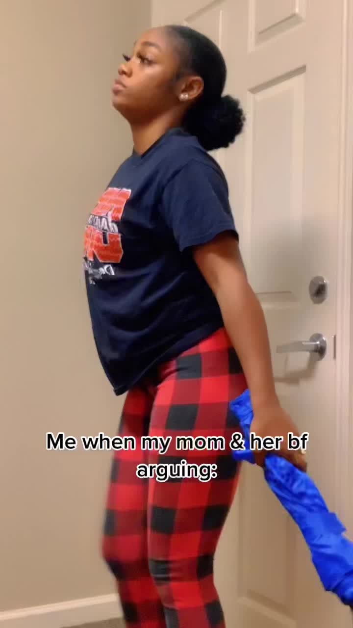 @Tyra Kelis ᥫ᭡