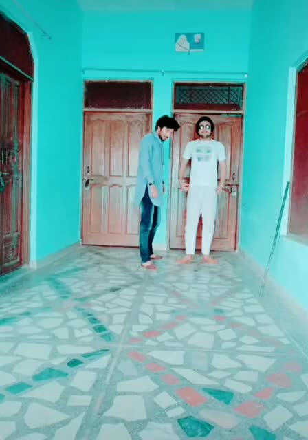 @HarsH RajpuT (HR72)