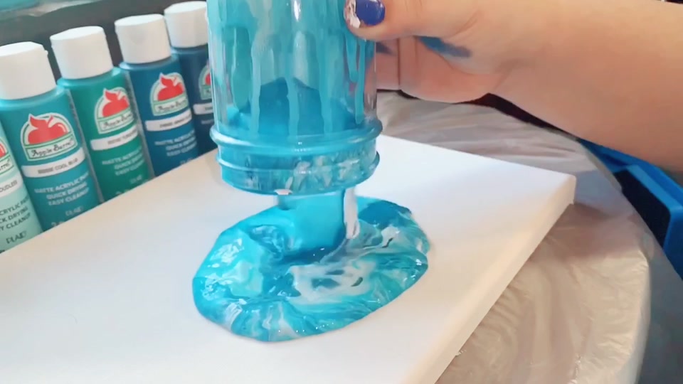 @MellsAesthetics