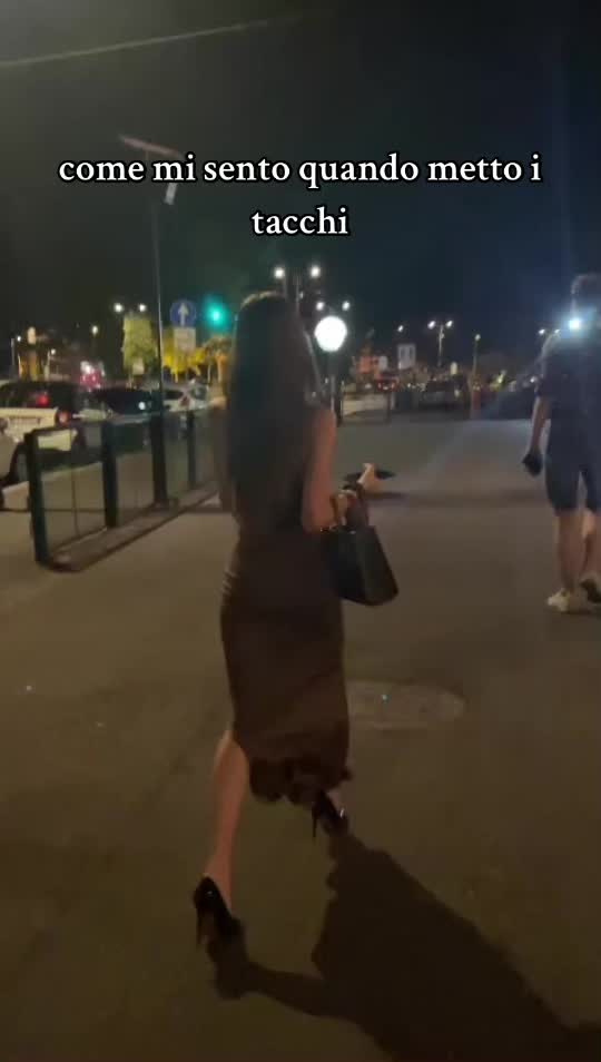 @elisa.ferrettii