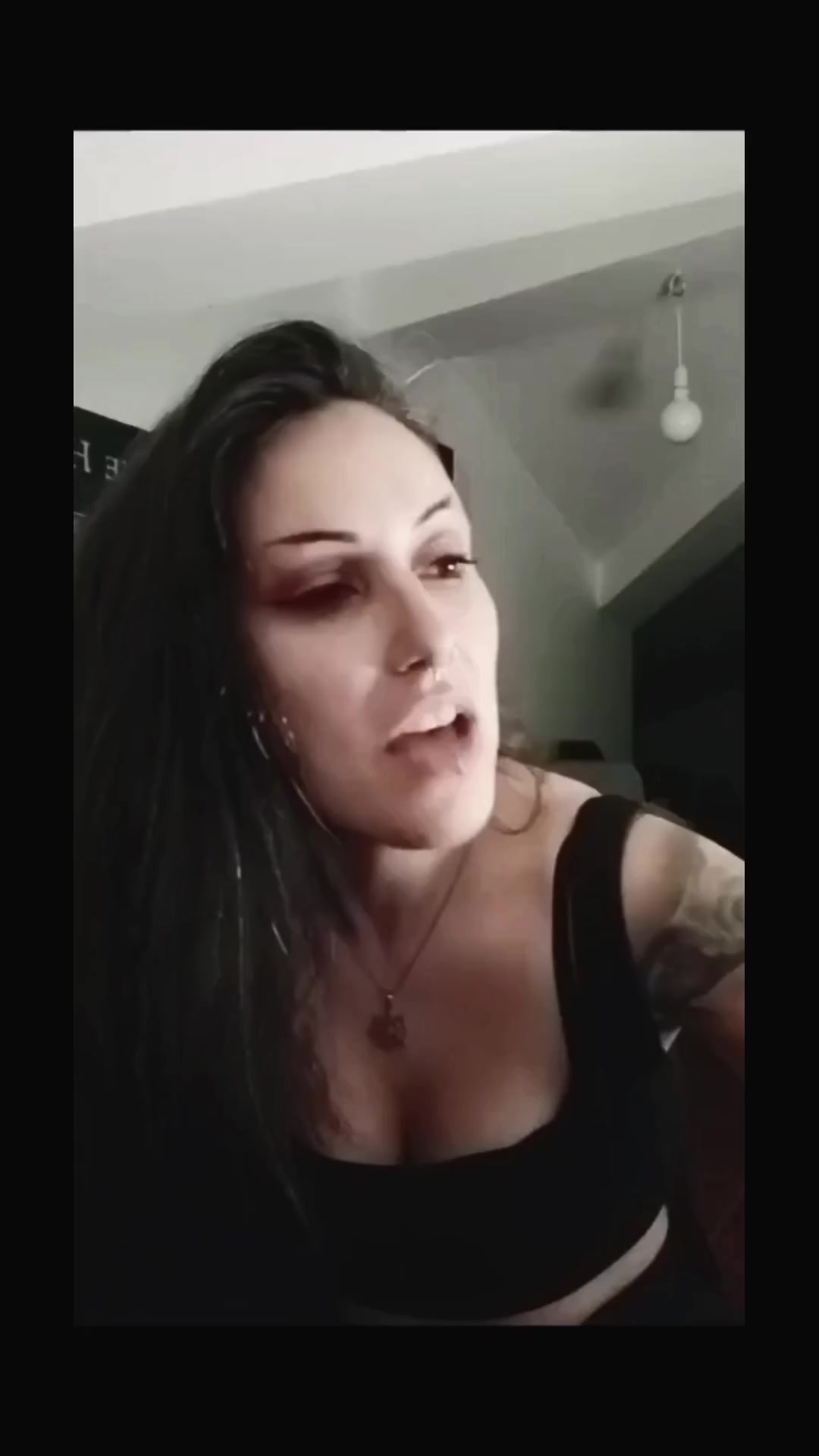 @Madam Doom.Oficial.