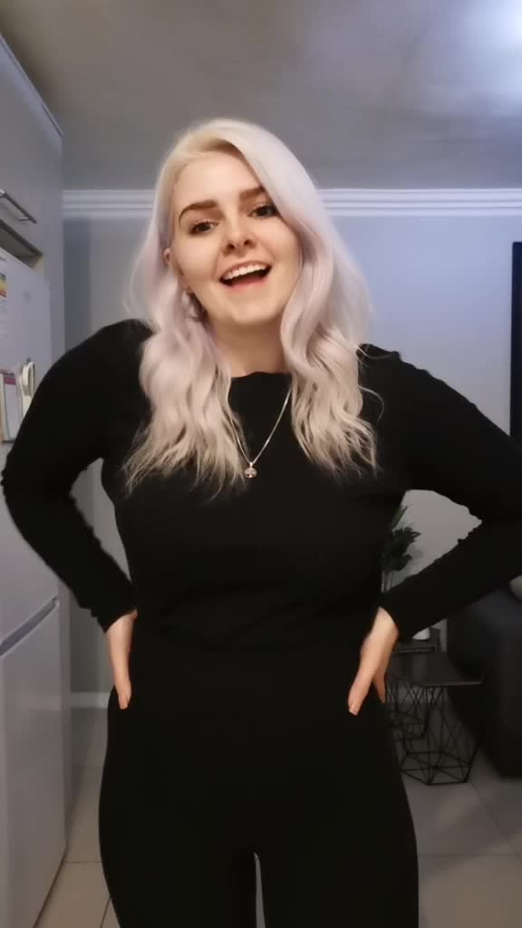 @JanaBanana
