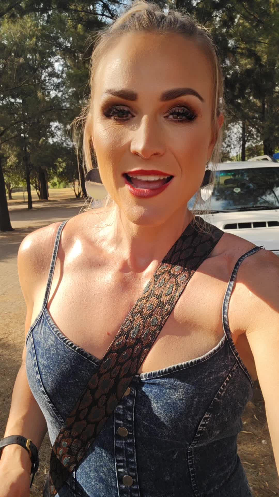 @DanelleDreyer