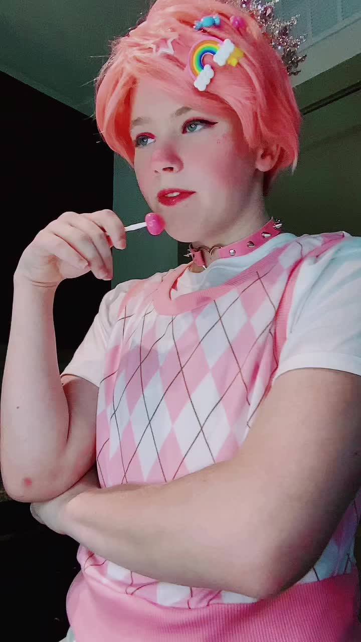 @-a random cosplayer-