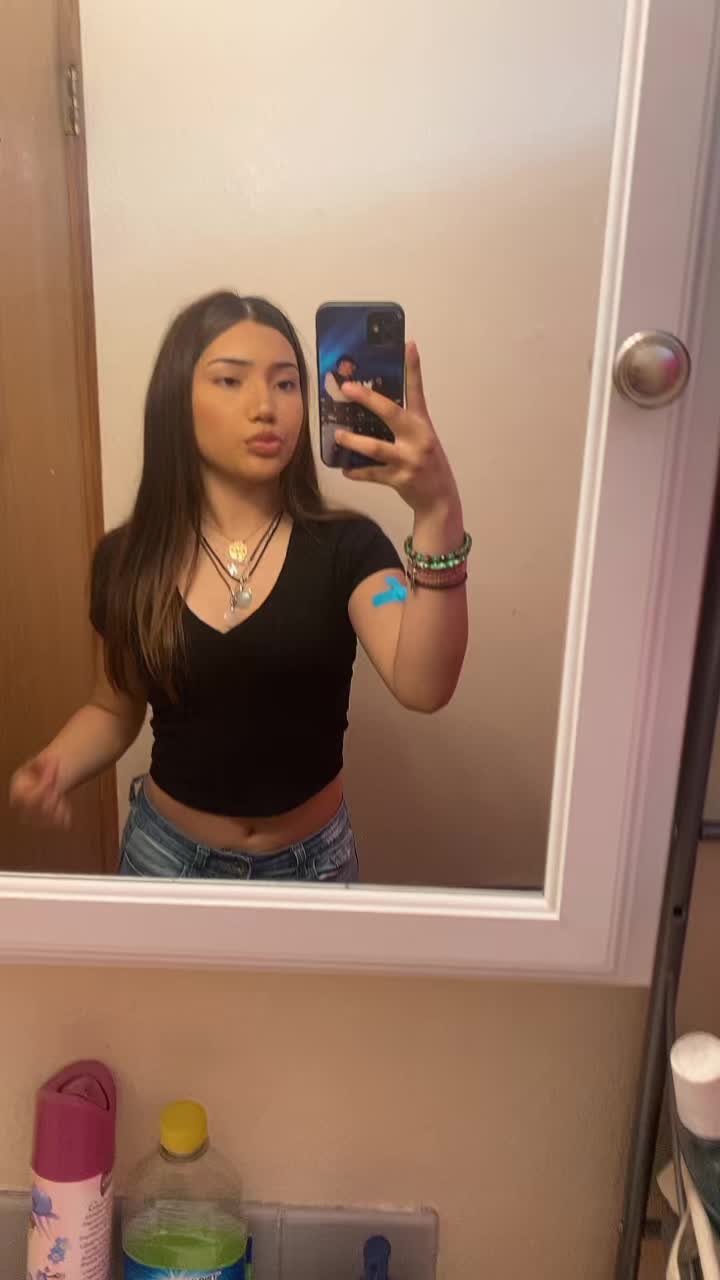 @Nahomi285