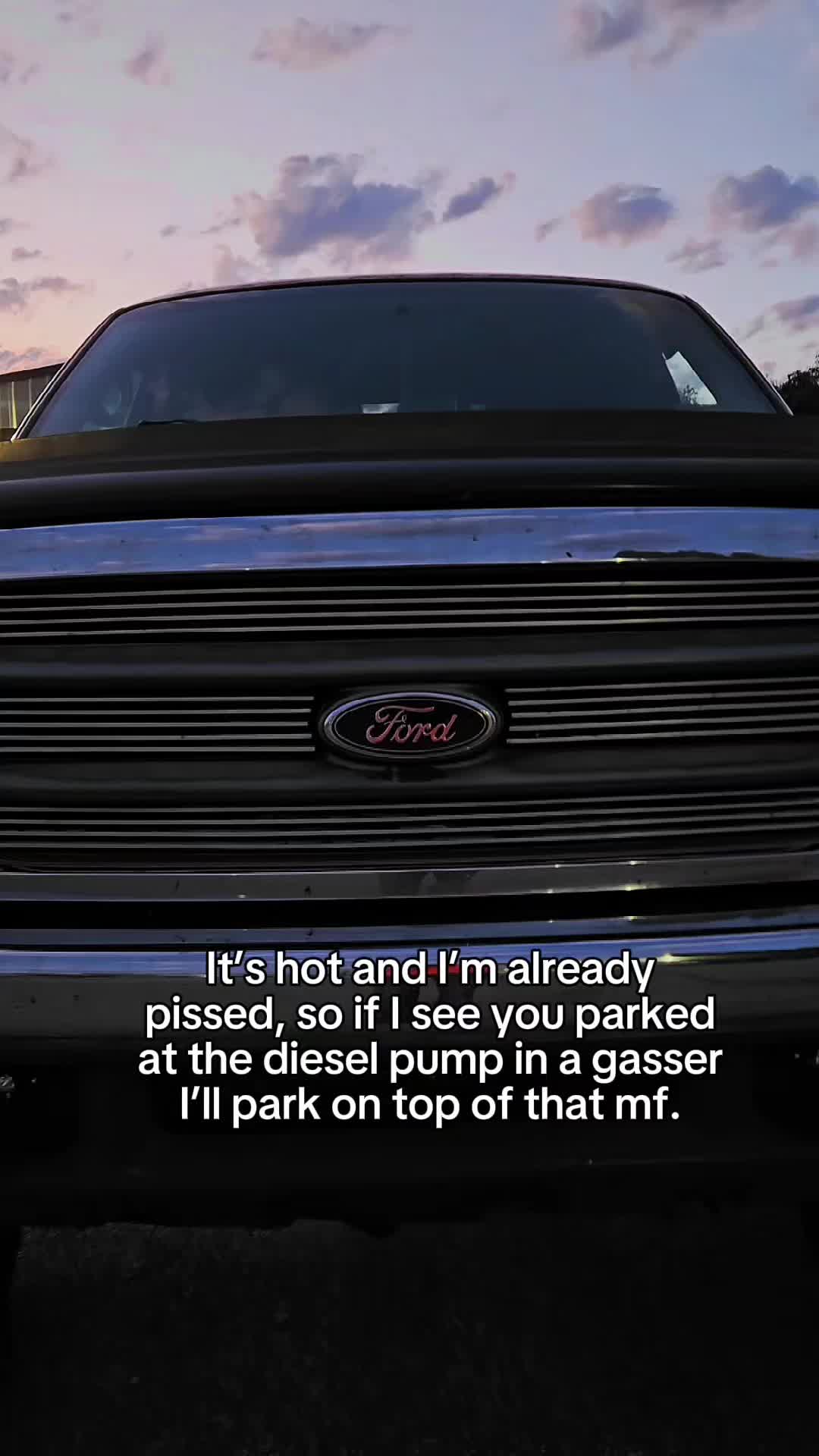 @CliffordTheBigRedTruck