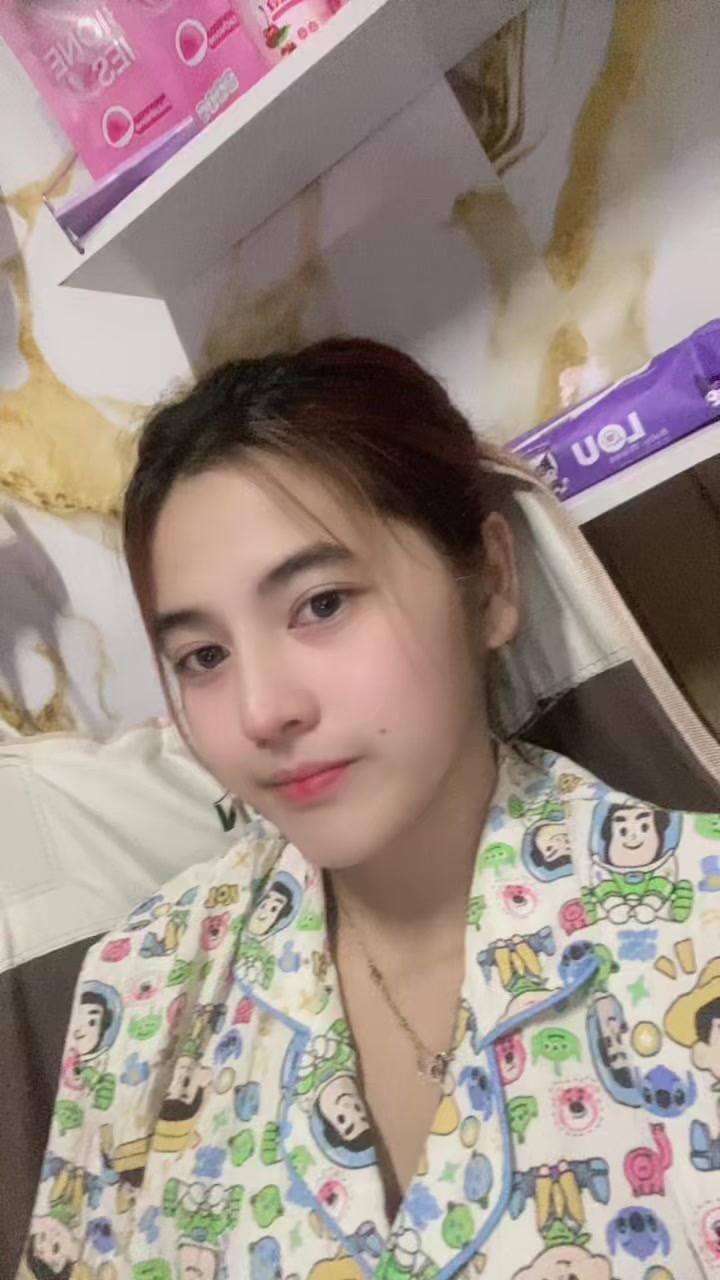 @นารีวรรณ ไพรัตน์💜(ช่องจริง)