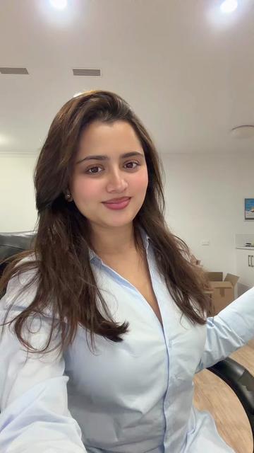 @Shiwani Sharma🦋✨🧿