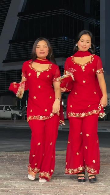 @Rekha Fashion