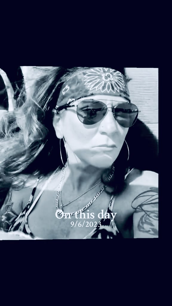 @Susielicious_1 🇨🇦