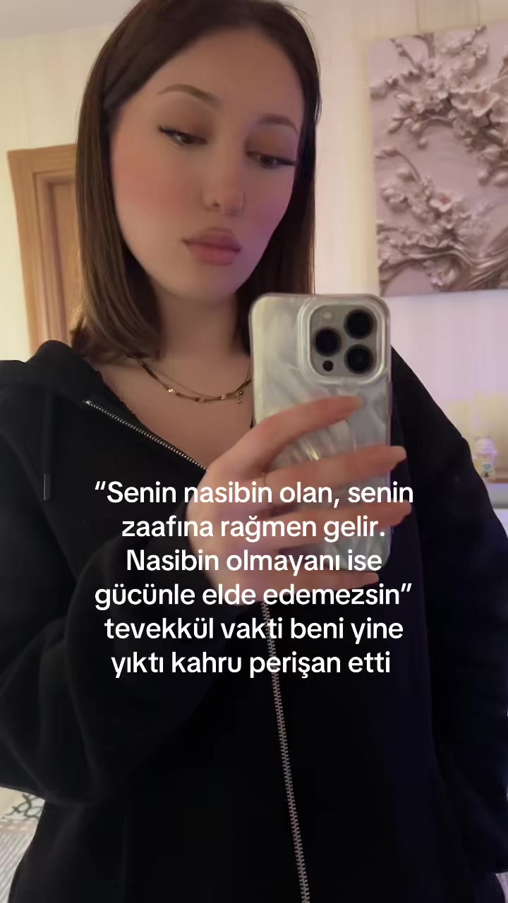 @𝑹𝒐𝒔𝒆𝒉𝒓𝒂 ✶