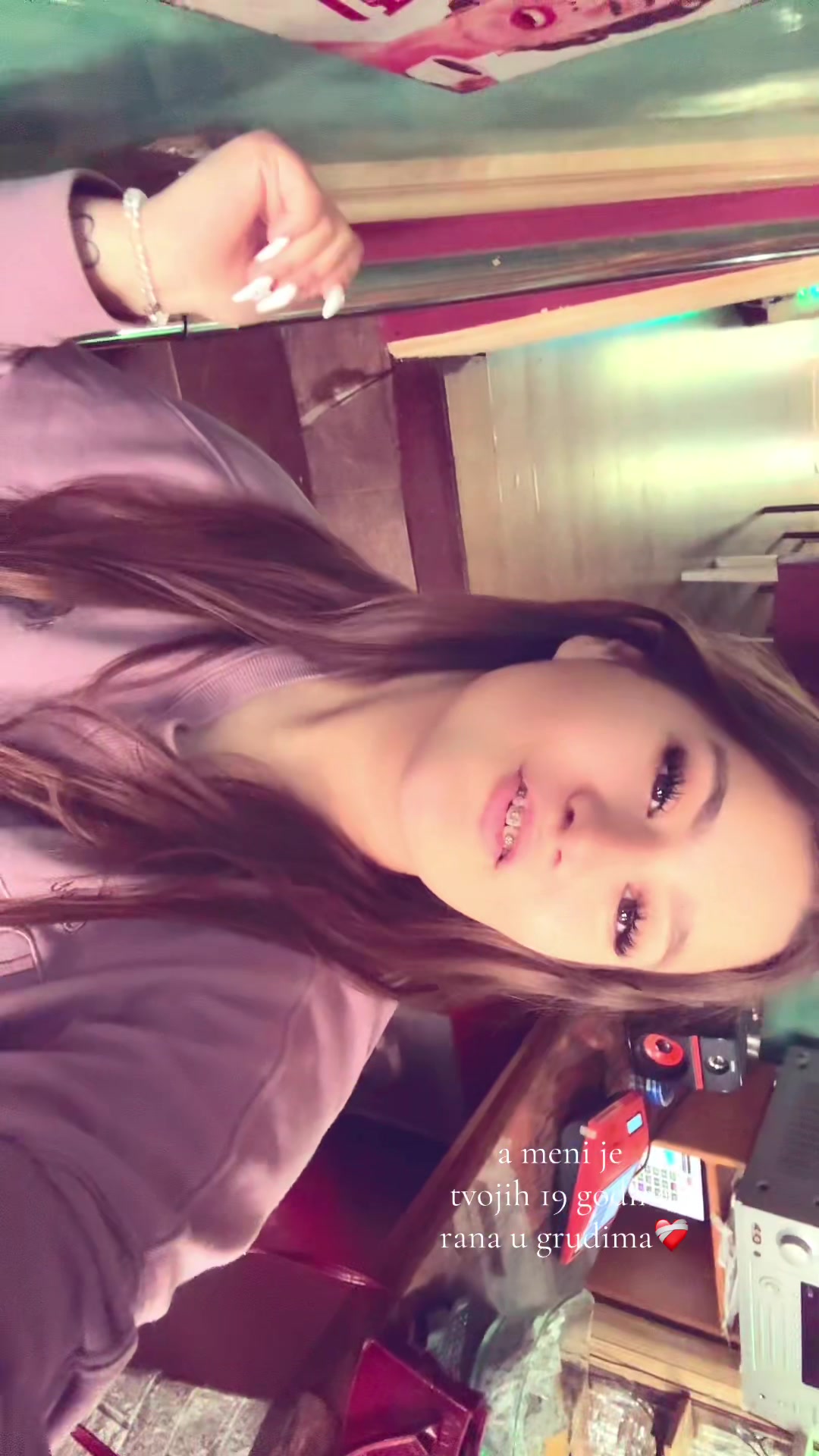 @Andjela