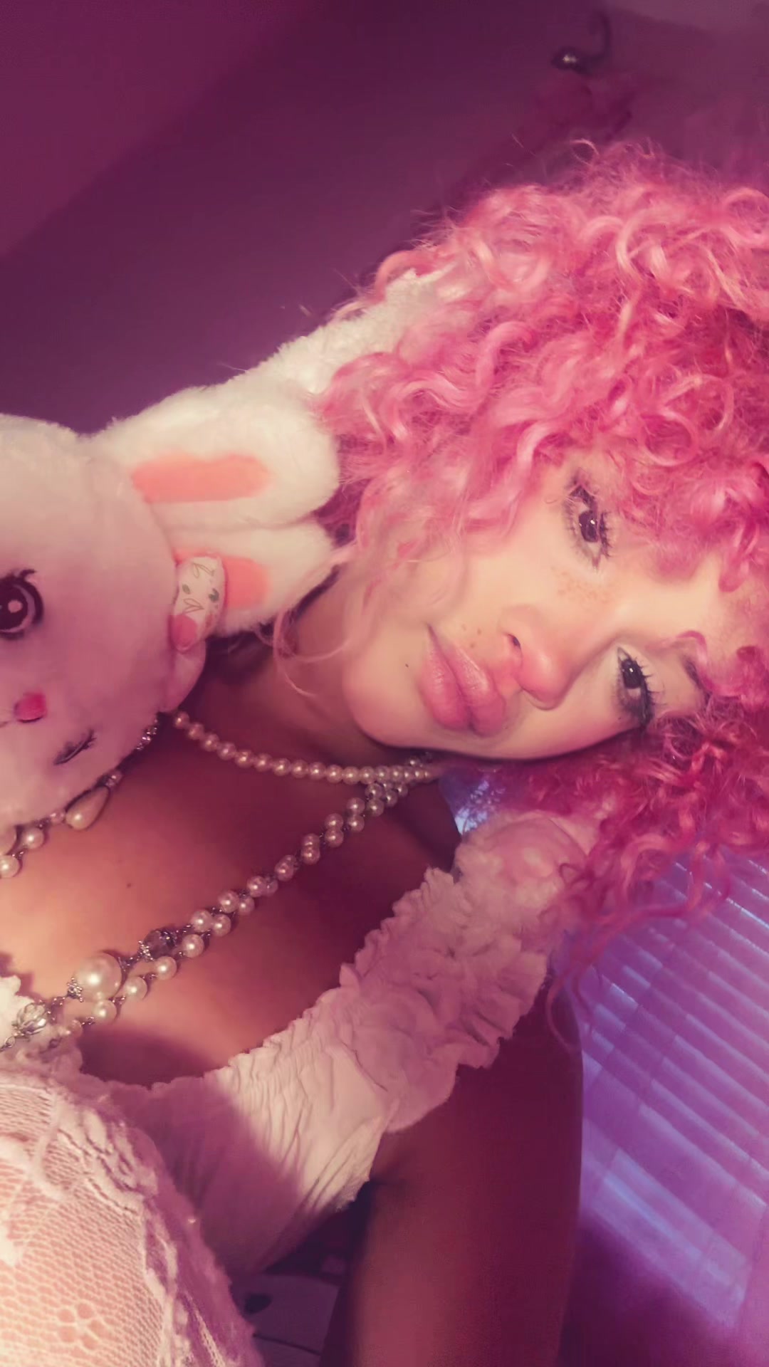 @kat ⚢ irl bonnibel ! 🍭