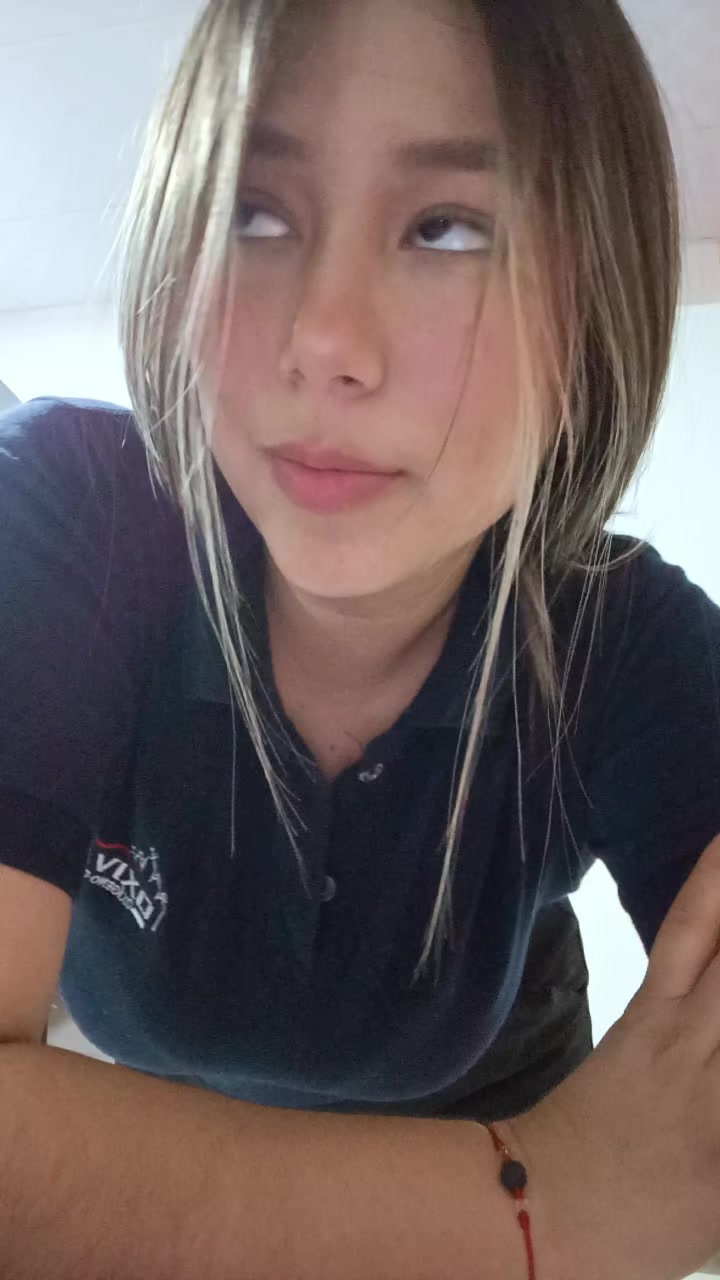 @Valeria🧩