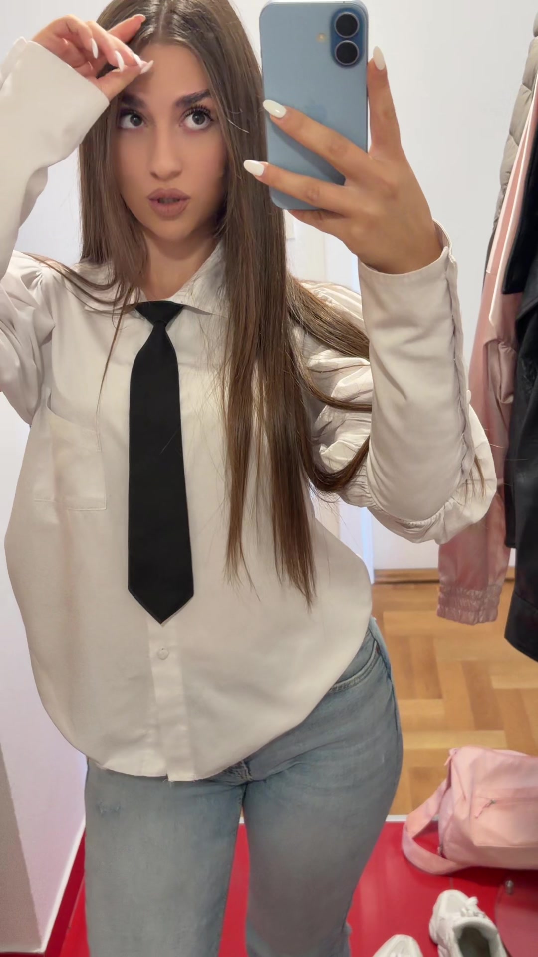 @Aišaa