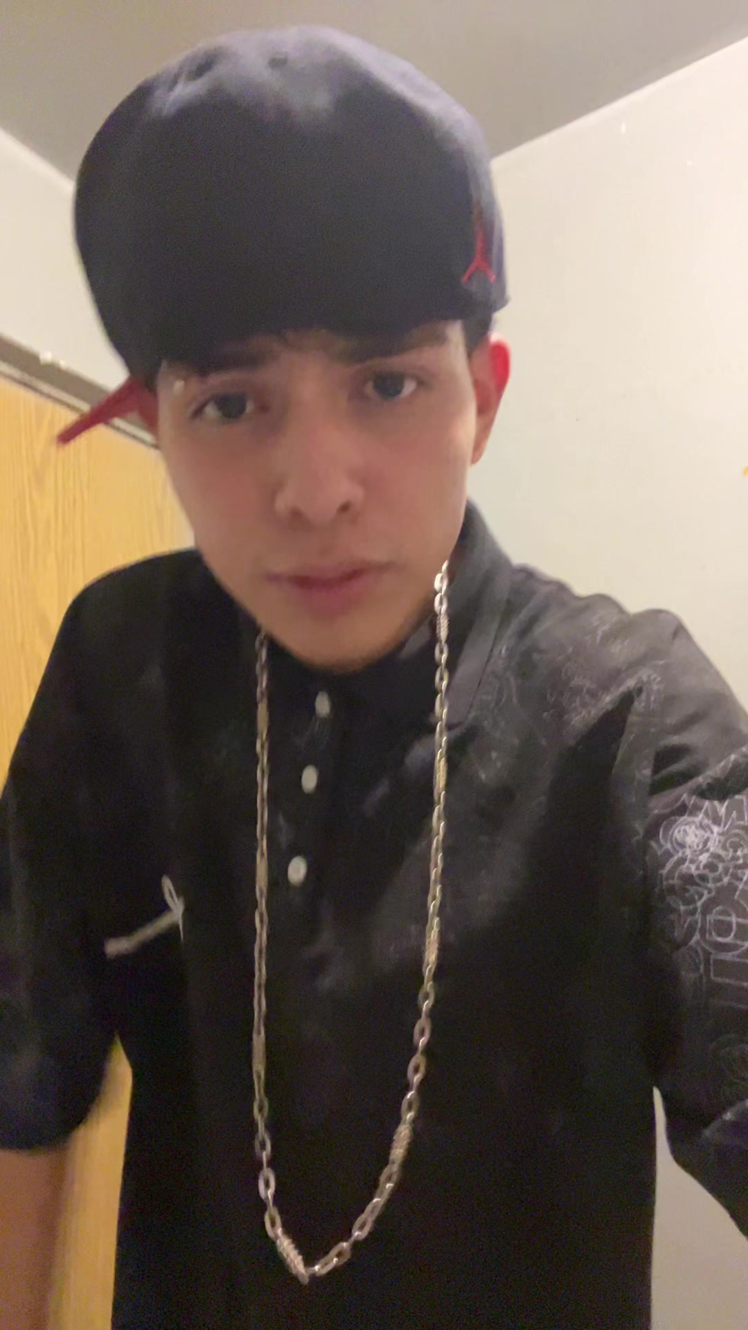 @Alezz_jxx