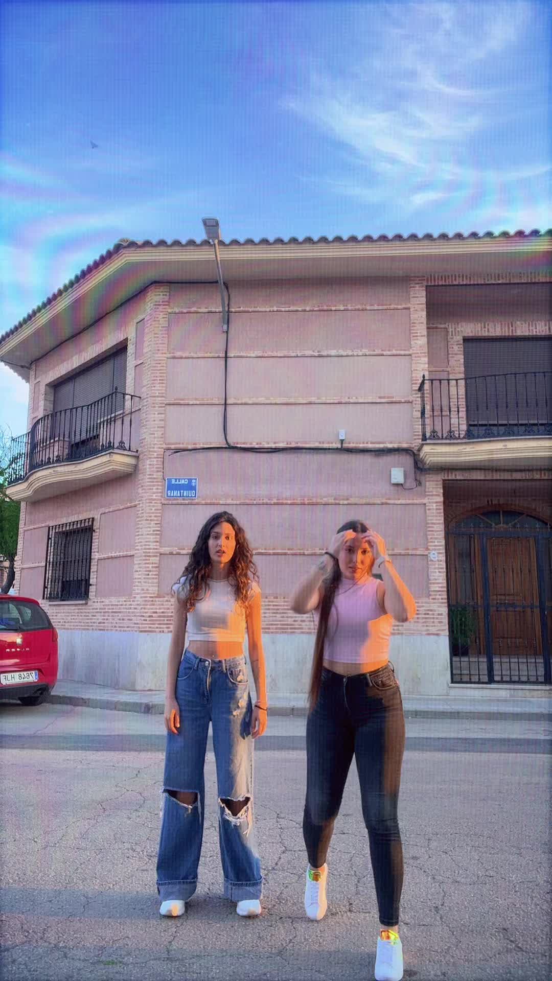 @Iratxee