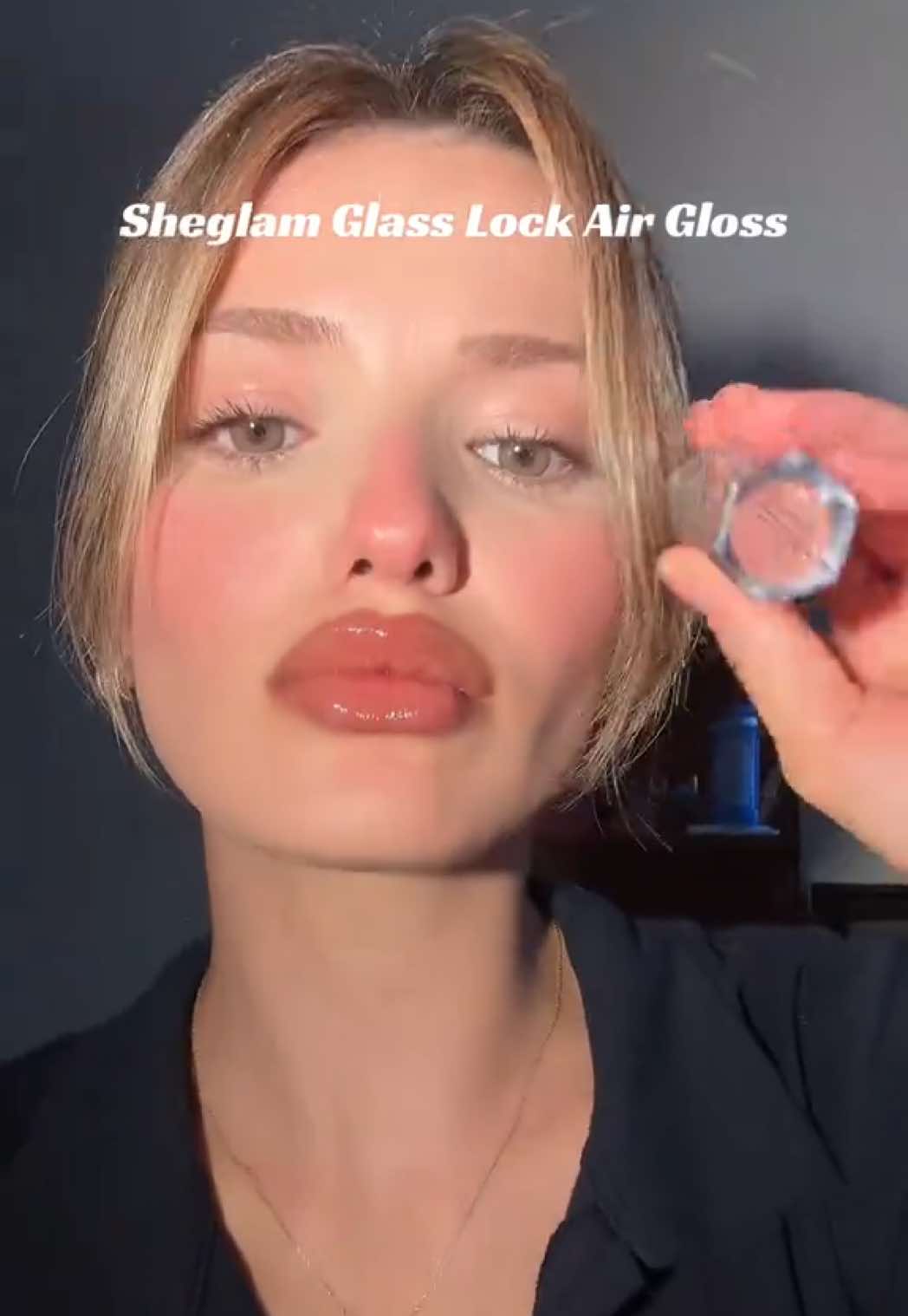 @Özge Akgül