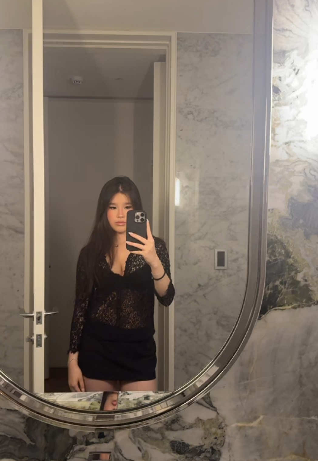 @isabella