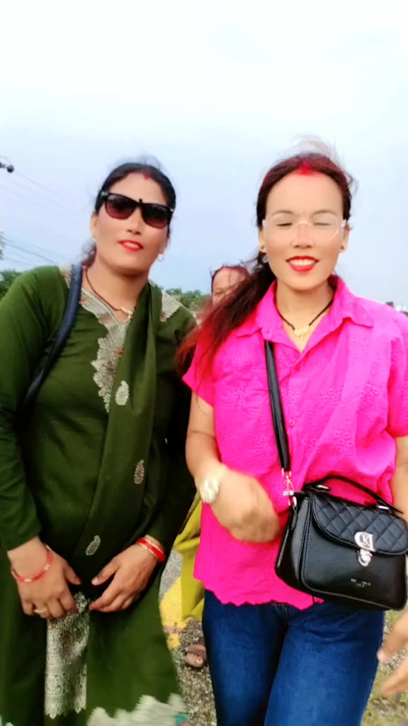 @नर
