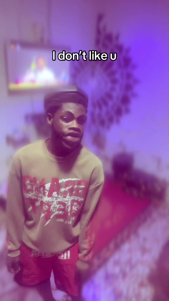 @Afro_kyrois30🤪