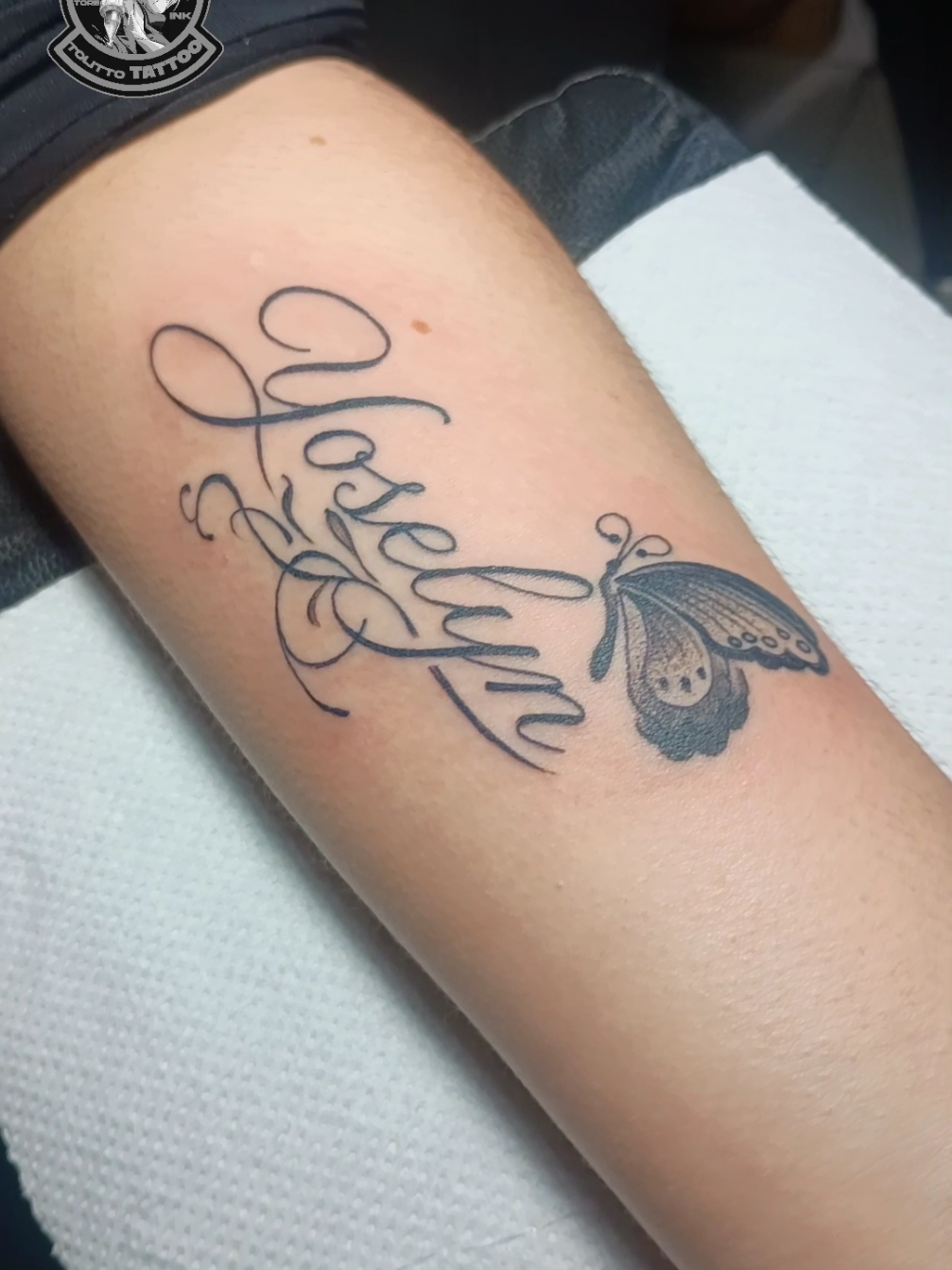 @Tolitto Tattoo 🤍🖤🤟🏼
