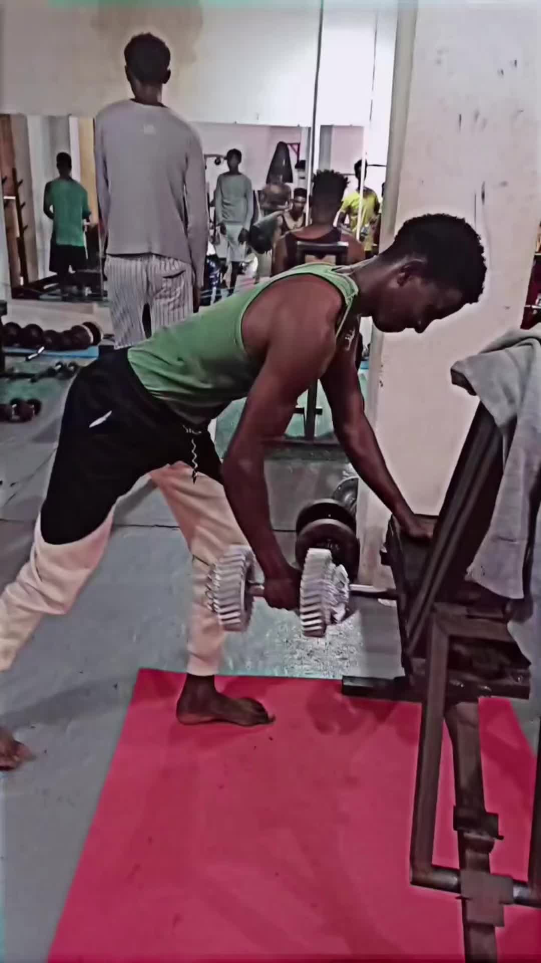 @chakur🏋&zwj;♀️🏋&zwj;♂️🇪🇷🇪🇷🇪🇷F
