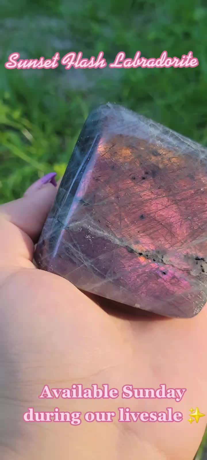 @lovelylunargems