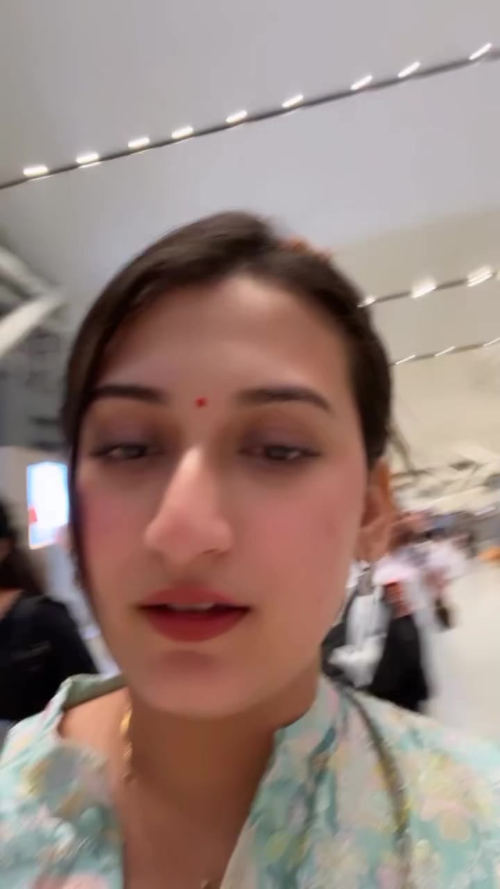 @Sakshi baadkar🇮🇹