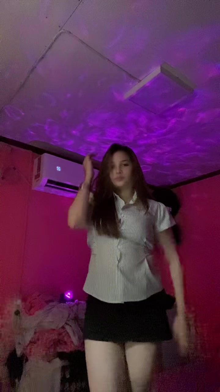 @ur_queen