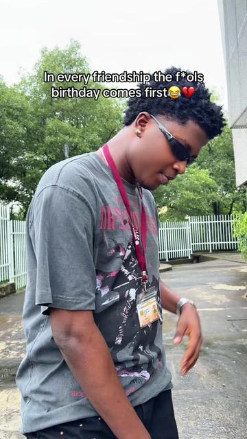 @IFEOLUWA🧃