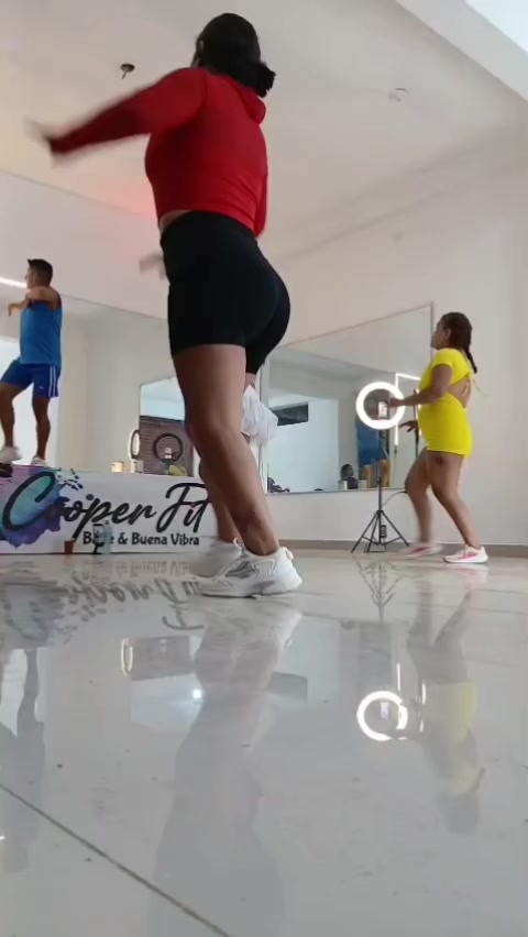 @Fifi Perez Samanez