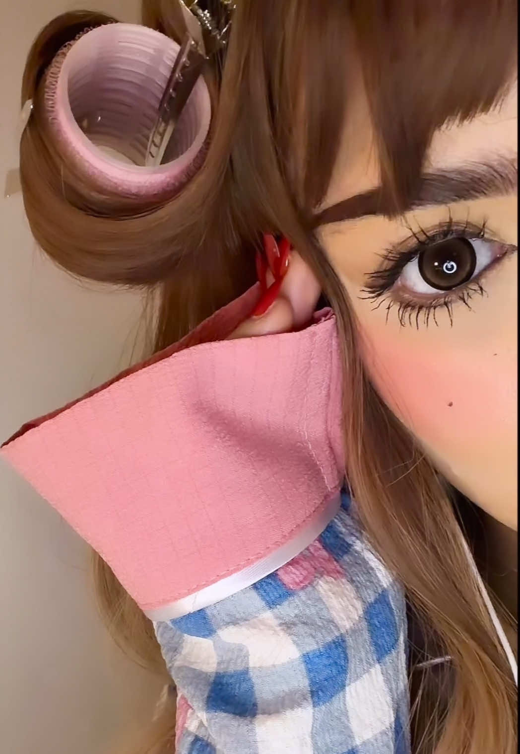 @عدسات انجل