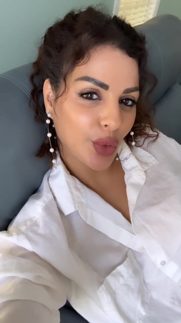 @iconicmayadbaich