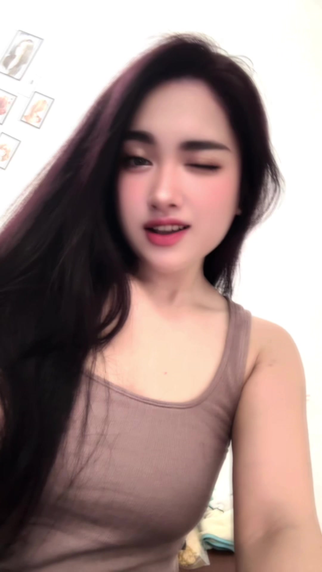 @Mai Thị Thu Hiền ( Vị Thần )