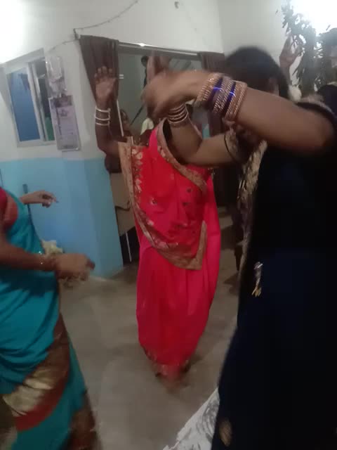 @Aarti_manikpuri😘