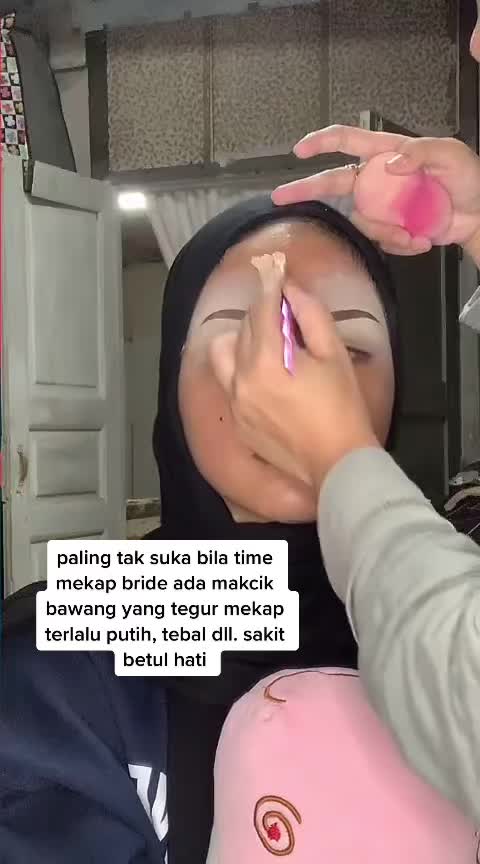 @Makeupbykakshaa