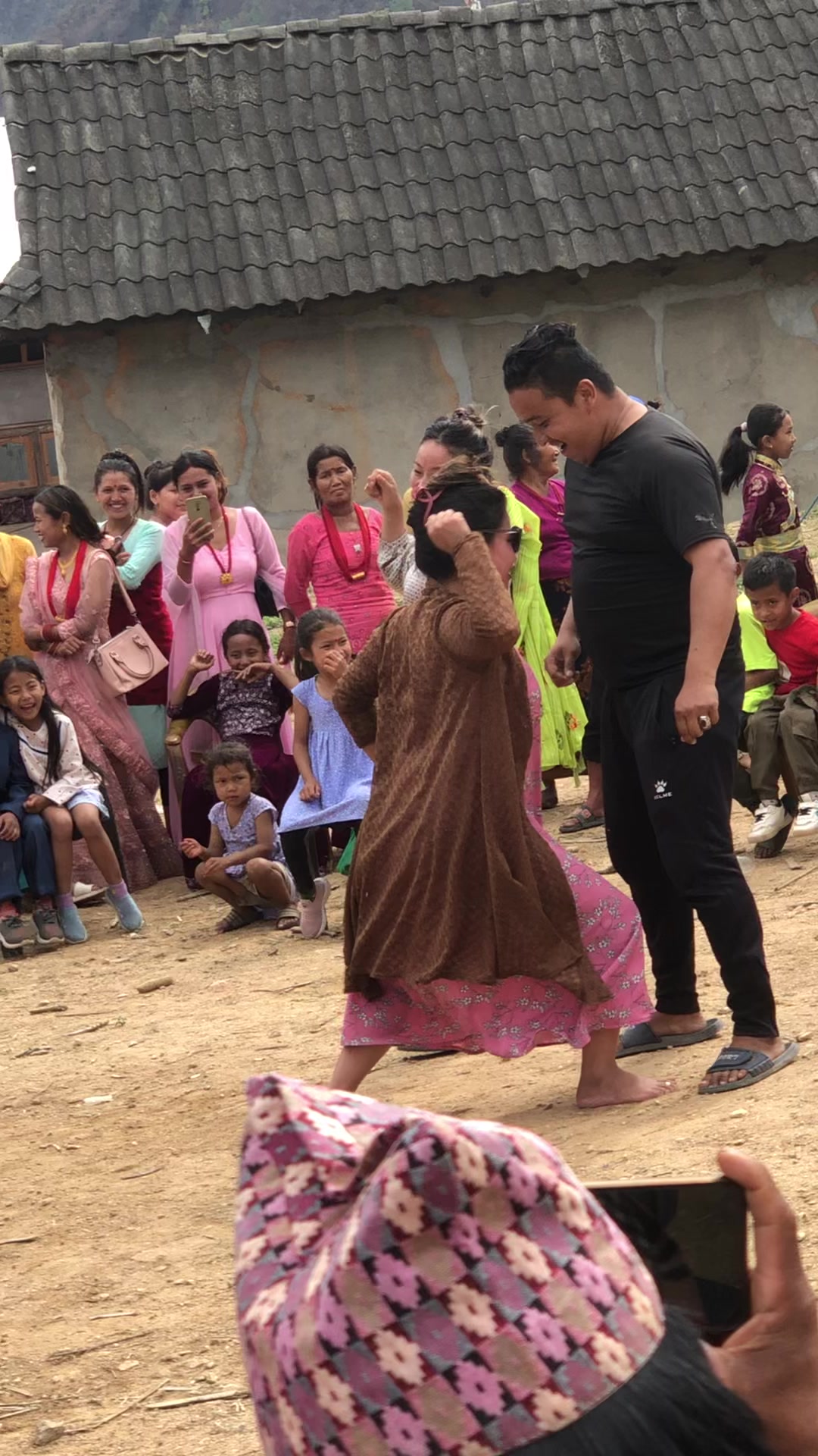 @DJ मेघ लामा